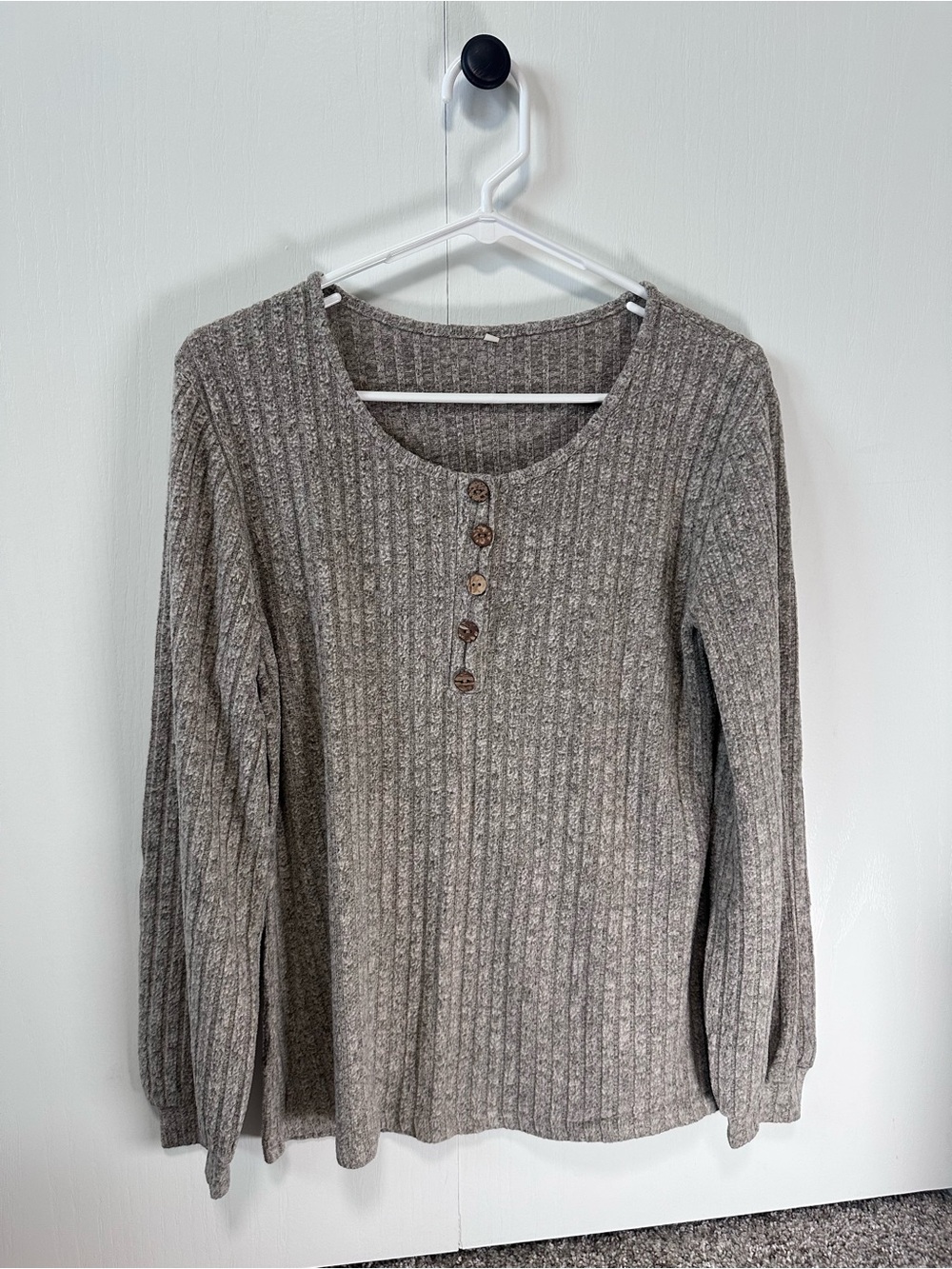 Ribbed Long-Sleeve Top